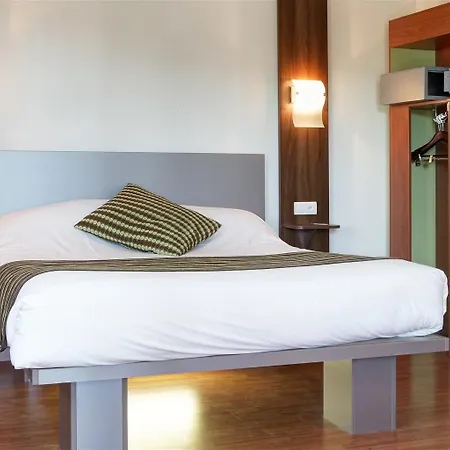 Ibis Styles Toulouse Aeroport Hotel 3*