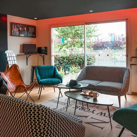 Ibis Styles Toulouse Aéroport Hotel 3*