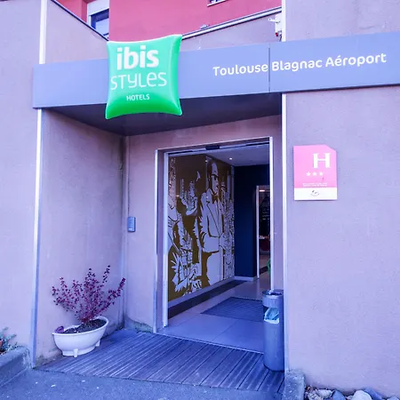 Ibis Styles Toulouse Aéroport 3*