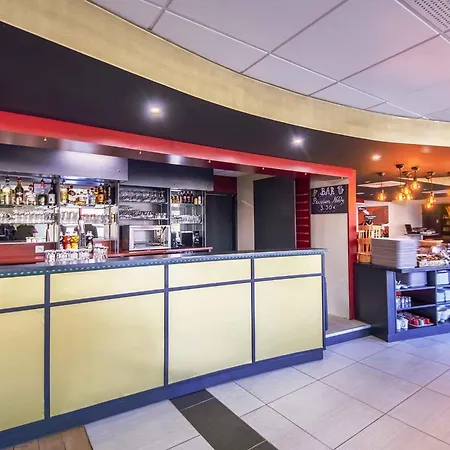 Hotel Ibis Styles Toulouse Aéroport 3*