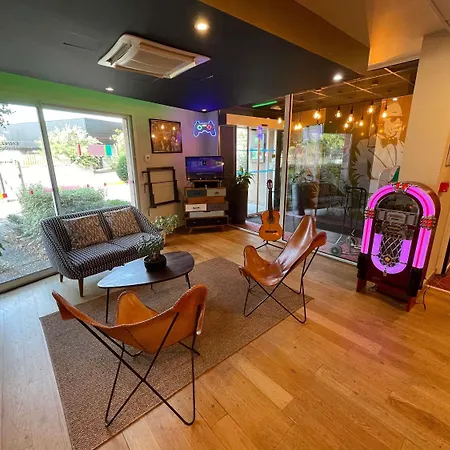Ibis Styles Toulouse Aeroport Hotel 3*
