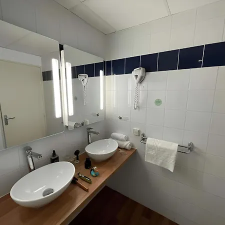 Ibis Styles Toulouse Aeroport 3*