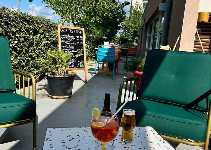 Hotel Ibis Styles Toulouse Aeroport 3*