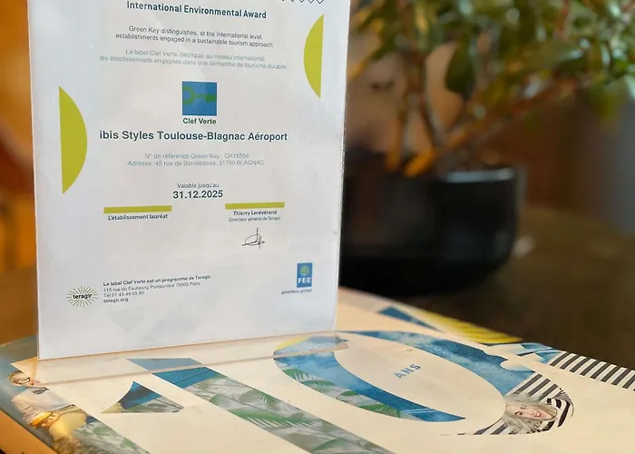 Hotel Ibis Styles Toulouse Aeroport 3*