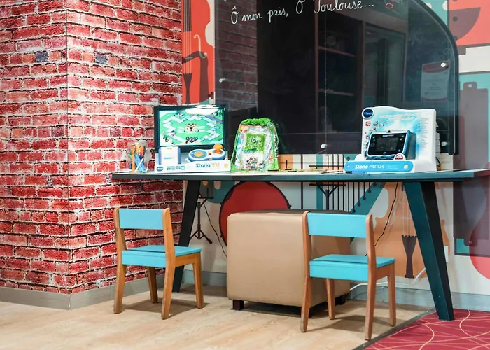 Hotel Ibis Styles Toulouse Aeroport 3*